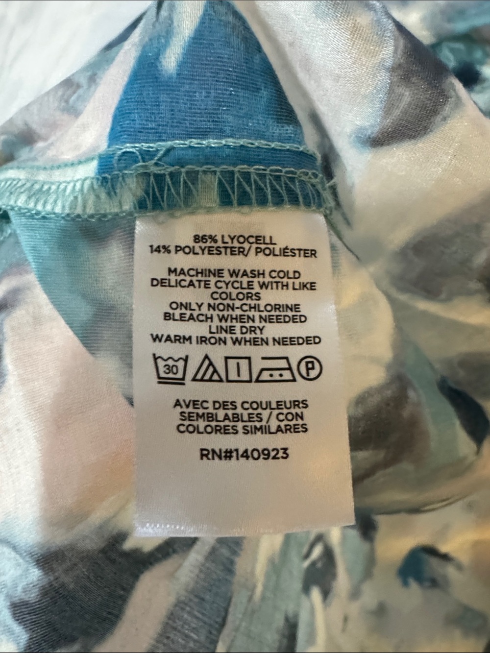 LOFT Teal and Blue Abstract Watercolor Button-Front Blouse - Picture 5 of 5